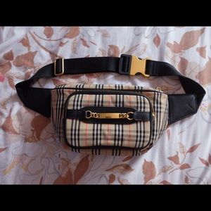 Burberry Fanny Pack Bag Unisex Pre-Owned